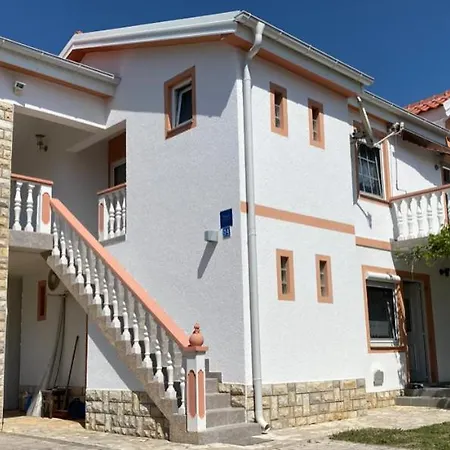 Apartament Galic *