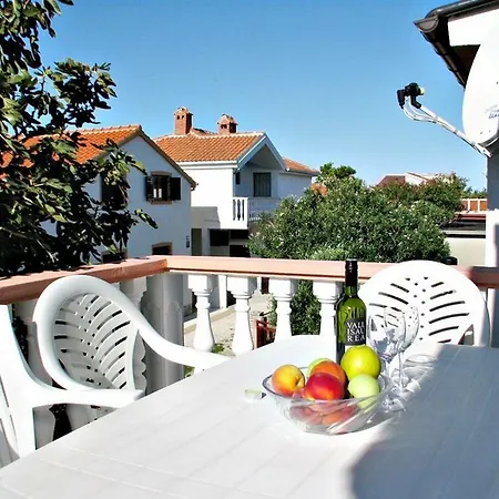Apartament Galic *