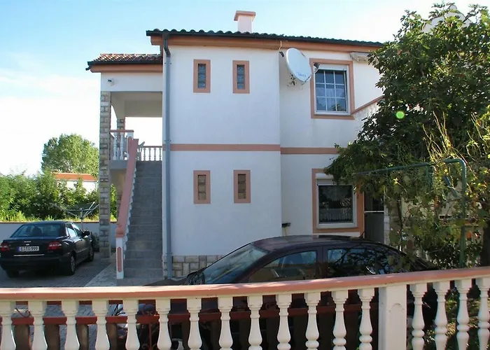 דירה Galic נין